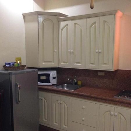 אנגלס Kokomos Suites Hotel מראה חיצוני תמונה