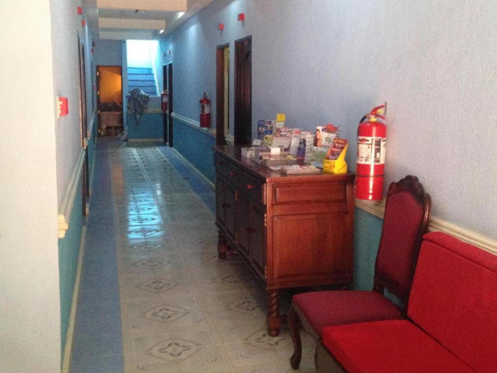 אנגלס Kokomos Suites Hotel מראה חיצוני תמונה
