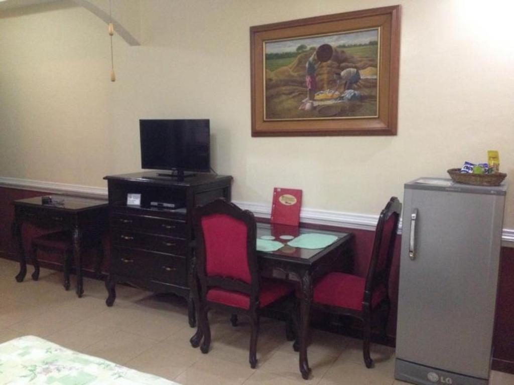 אנגלס Kokomos Suites Hotel מראה חיצוני תמונה